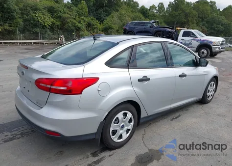 2016 Ford Focus S из США, поврежденный, VIN 1FADP3E20GL210816